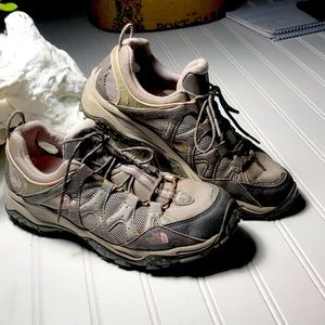 THE NORTH face Hydro Track Hiking Sneakers lady
